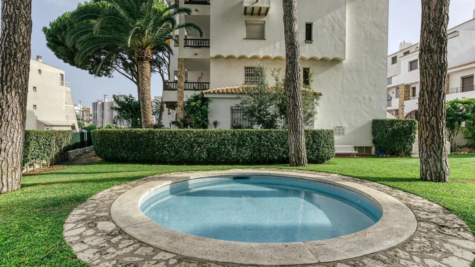 Apartment Apt Amarres, Piscina Comunitaria L'Escala